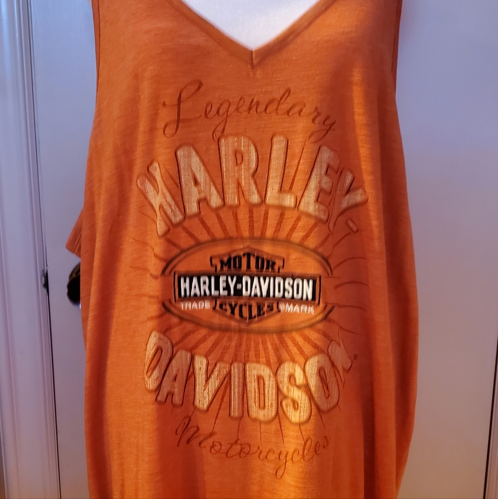 NWOT N/S Harley Davidson Long Top Orange/Black Never Been Worn